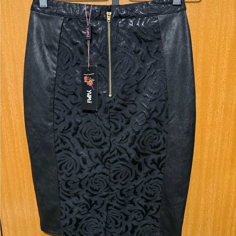 Yumi Skirt